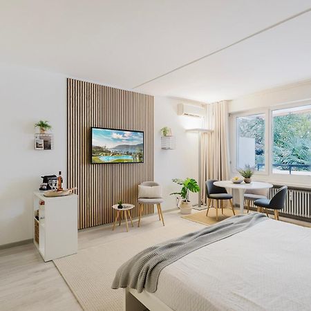Luganersee, Pool, Strand, Parkplatz, Suite 204 Bissone Eksteriør bilde
